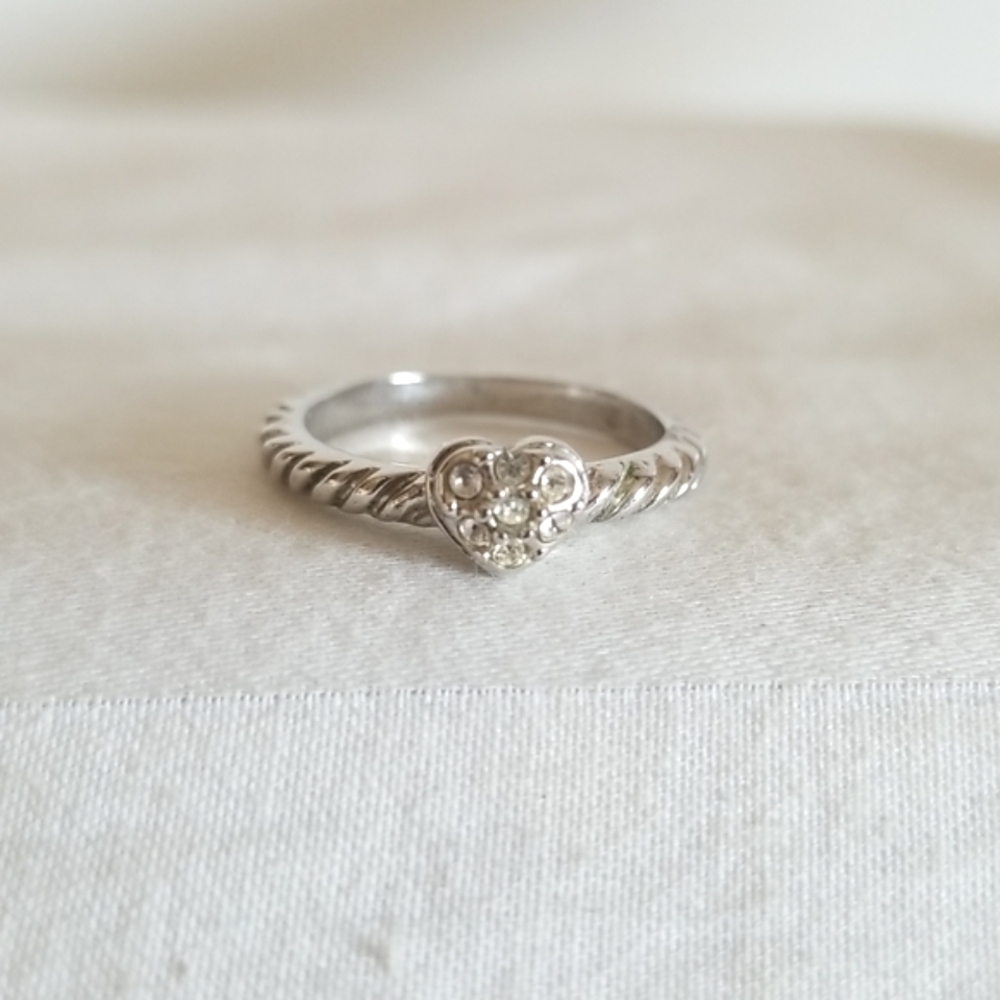 Premier Designs Silver Rope Rhinestone Heart Ring